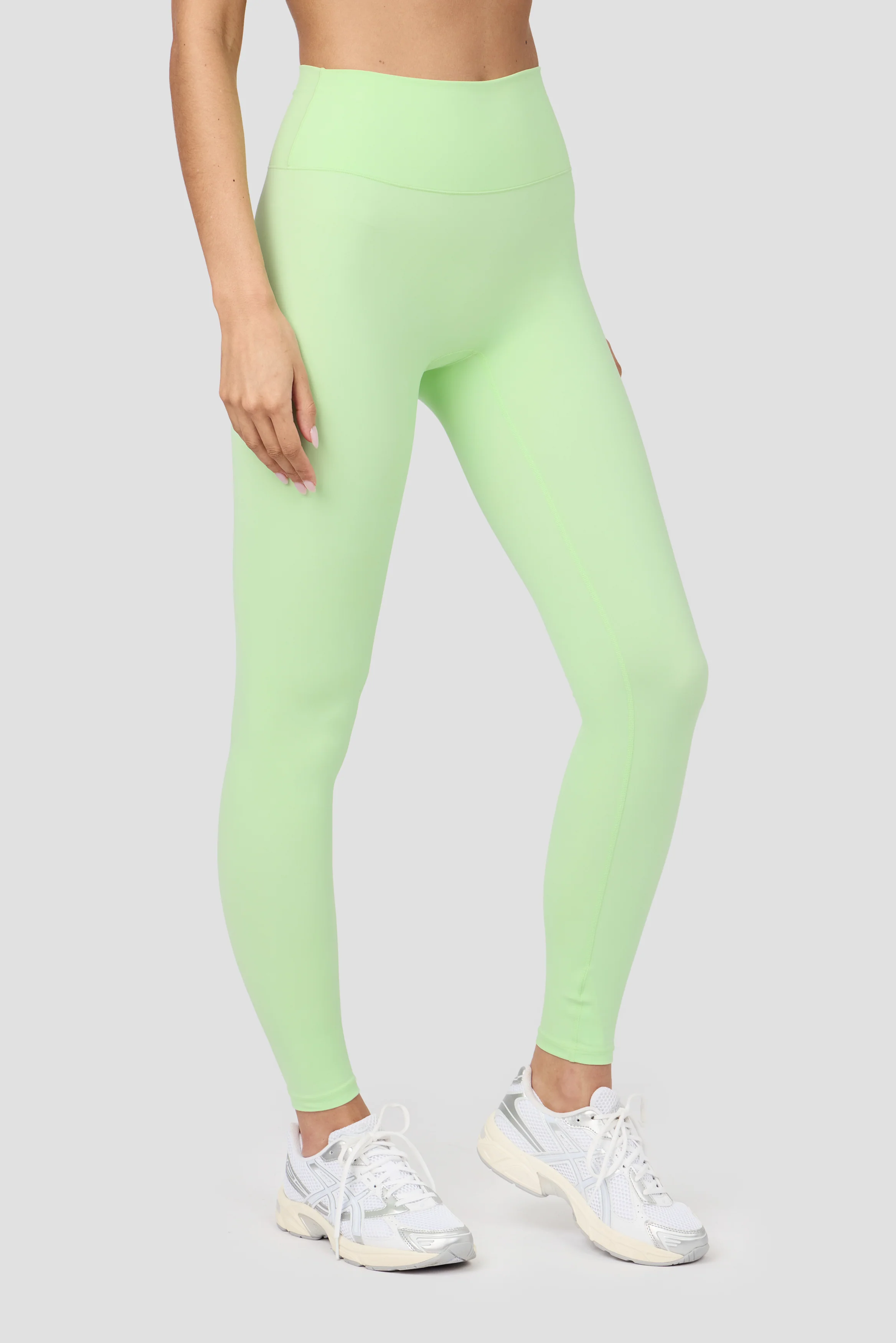 Form Legging - Iced Matcha - Image 2