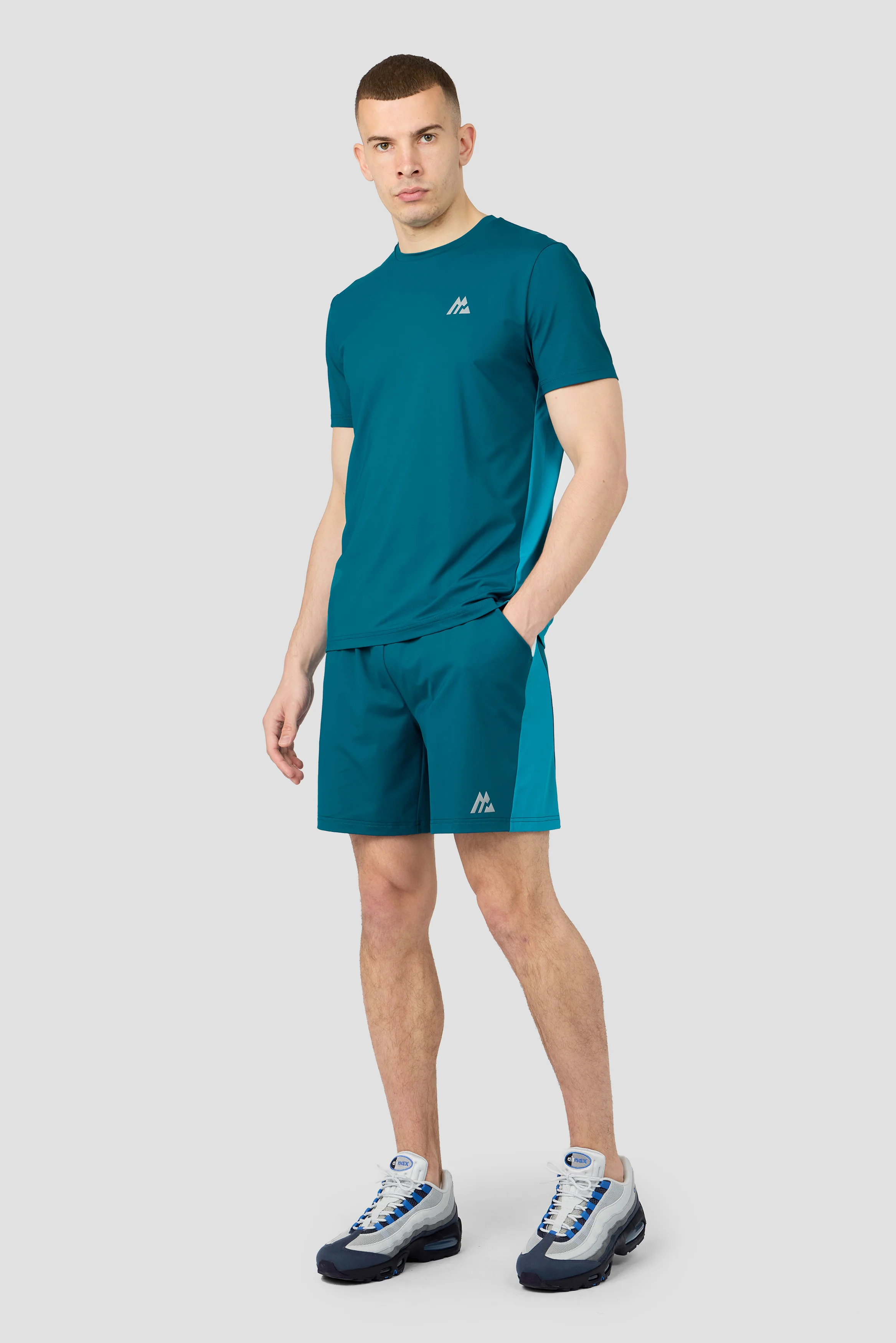 Strive Short - Deep Teal/Aisen/Water Spring - Image 3